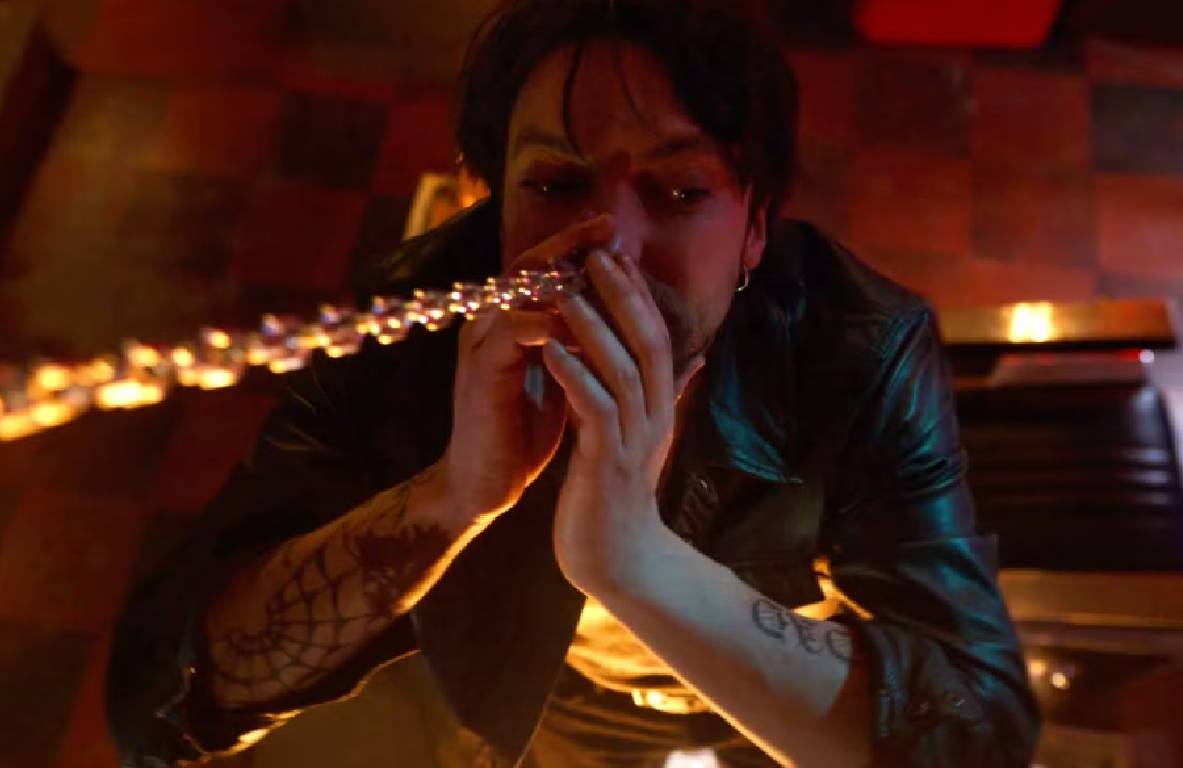 Oszukać przeznaczenie: Więzy krwi - Po napisach - komiks - książka - kino