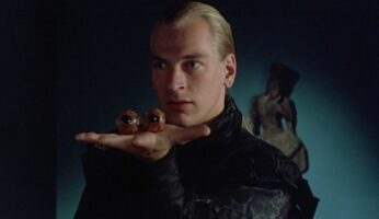 Recenzja filmu "Warlock" (1989), reż. Steve Miner. Julian Sands, Lori Singer, Richard E. Grant. Zdjęcia: David Eggby